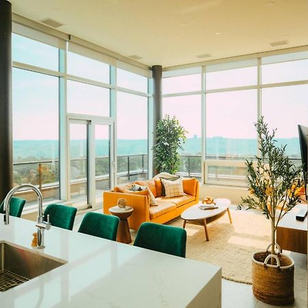 New - Luxury 2Br Penthouse Apt In Central 핼리팩스 외부 사진